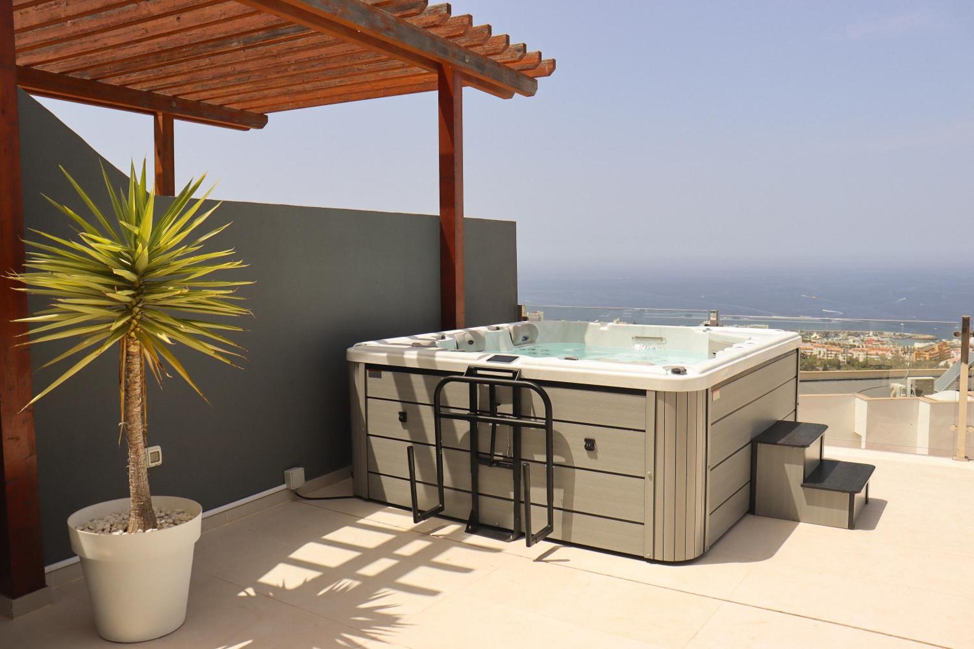Azure Sky Villa - Panoramic Ocean View, Luxury, San Eugenio Адехе Экстерьер фото